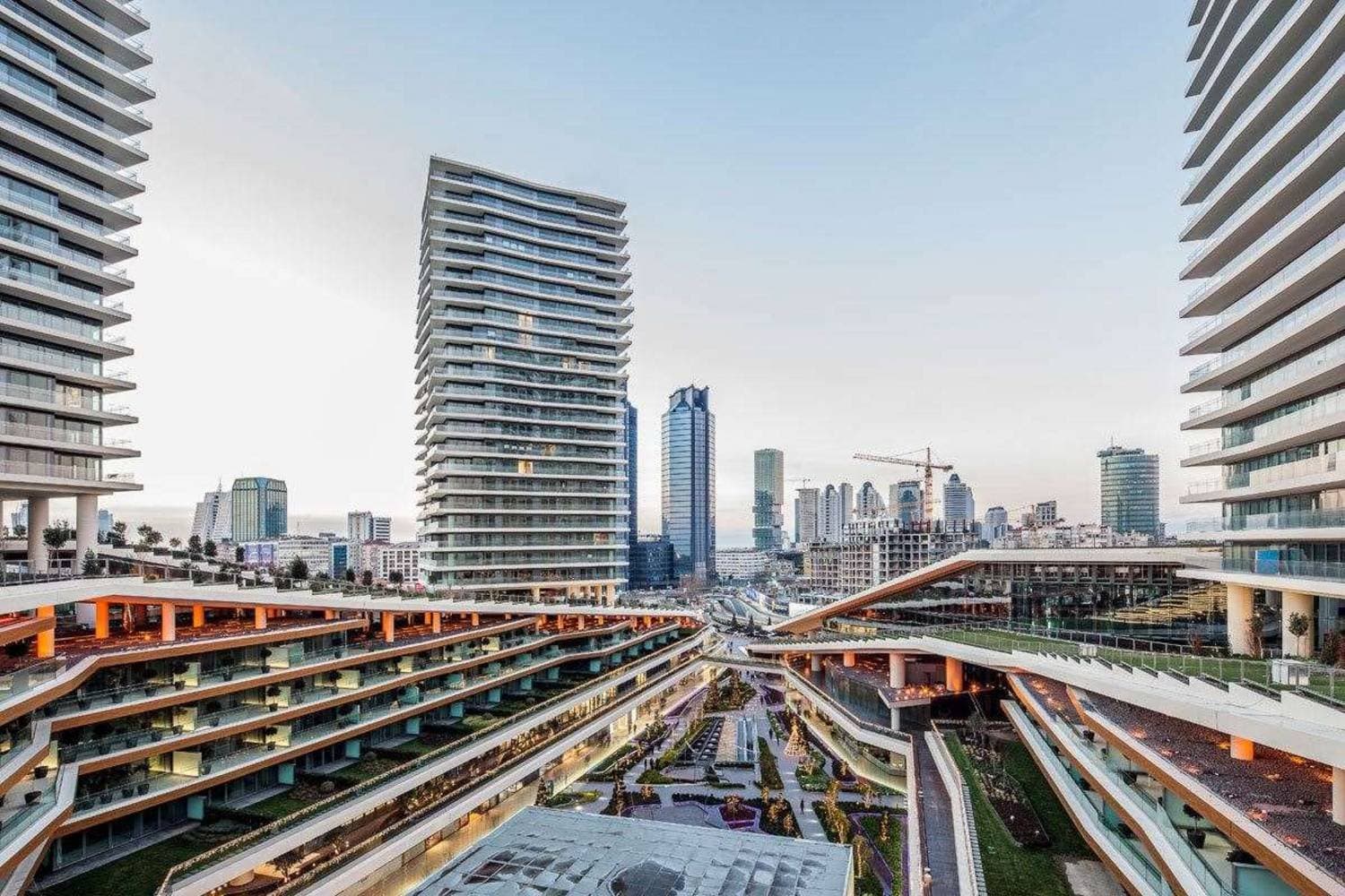 Zorlu Center Terrace Residence 3+1 — شقة عائلية فاخرة
