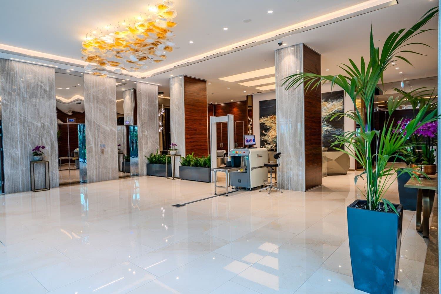 Çiftçi Tower آپارتمان 3+1 با دید مستقیم به تنگه بسفر — طبقه بالا
